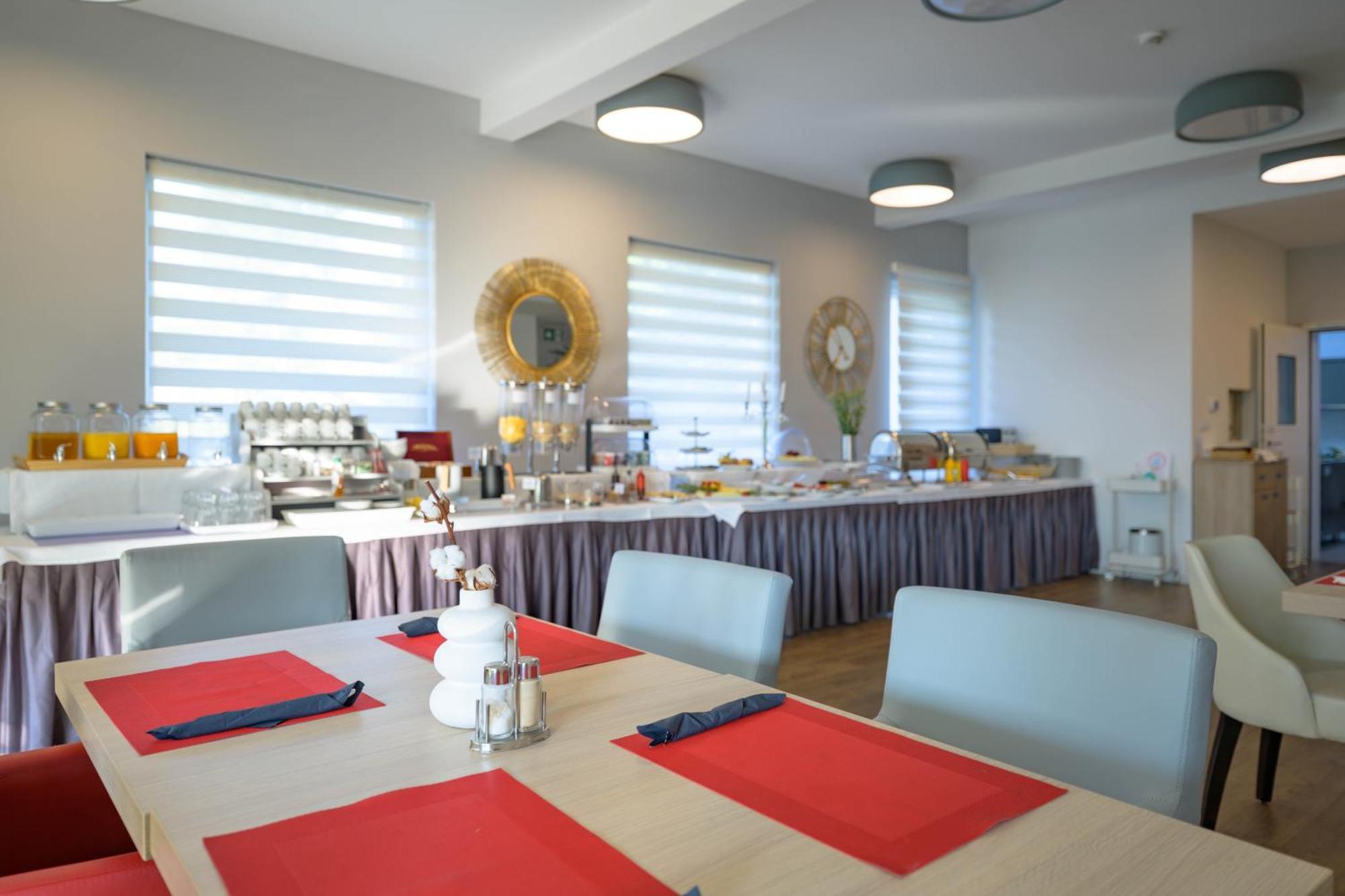 Hotel Magdalena Загреб Экстерьер фото