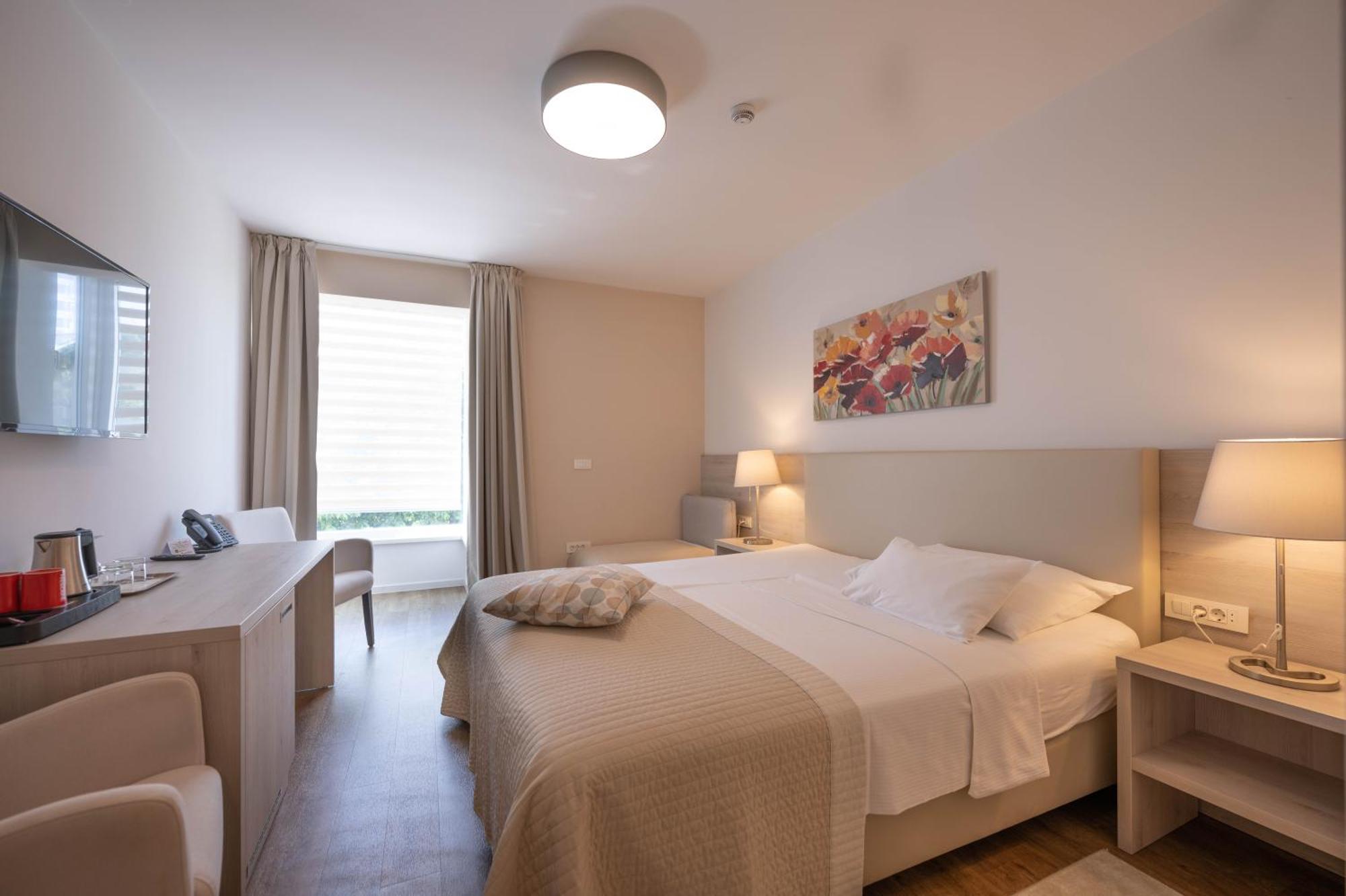 Hotel Magdalena Загреб Экстерьер фото